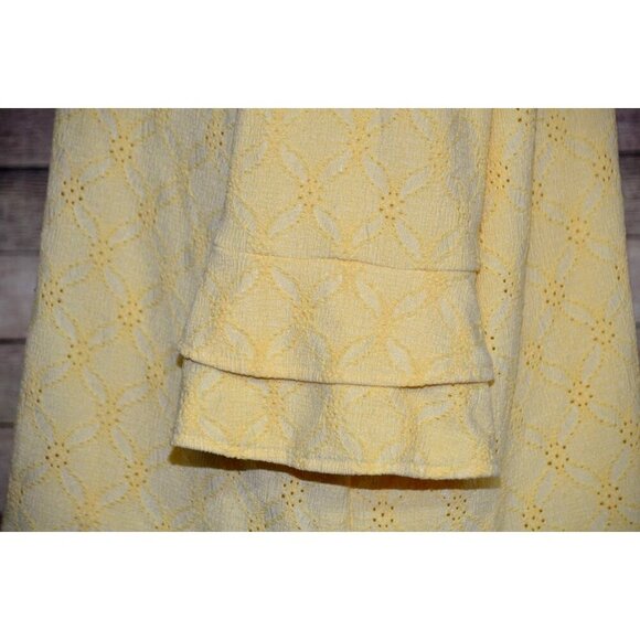 Chico's 4 US XXL 1X Butter Yellow Eyelet Blouse Top 3/4 Ruffle Sleeve Scoop Neck - Picture 7 of 12